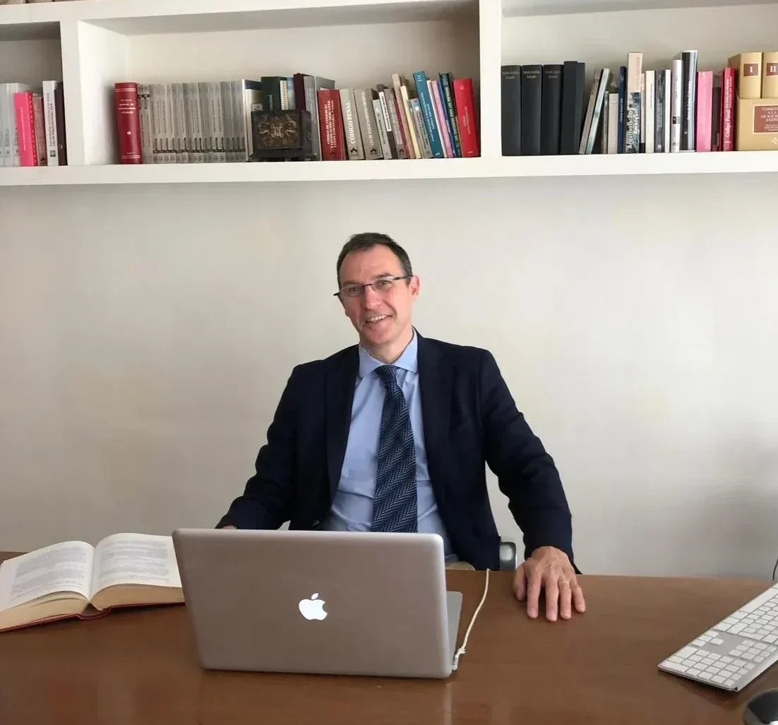 manuel-andujar-conveyancing-inheritance-contracts-family-law-tomas-ballestero-lawyers